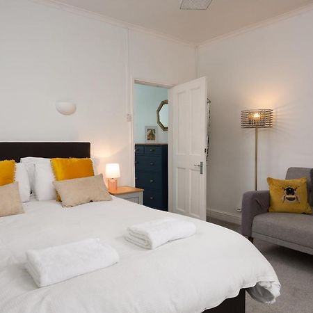 Lovely City Town House With Free Parking Sleeps 2 To 6 Guests Γιορκ Εξωτερικό φωτογραφία