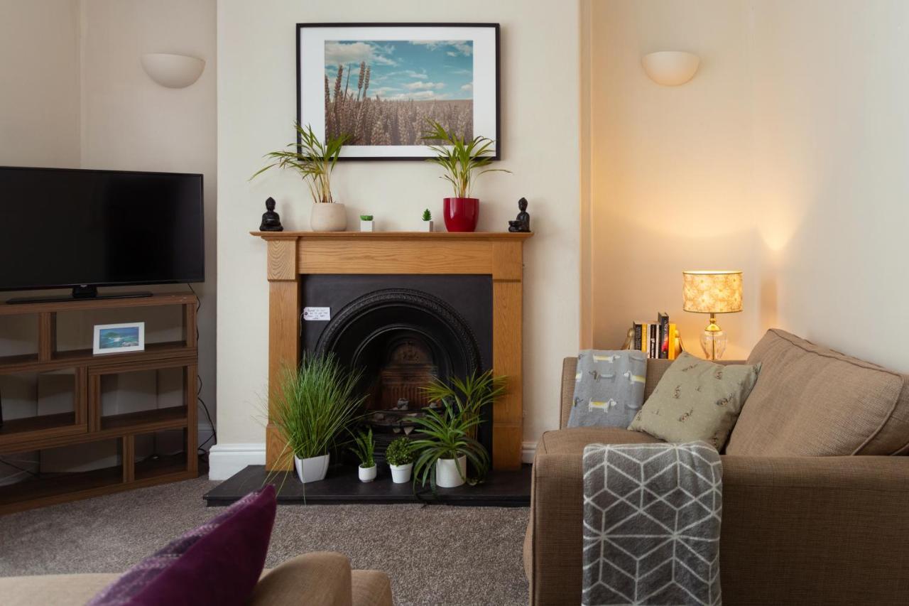Lovely City Town House With Free Parking Sleeps 2 To 6 Guests Γιορκ Εξωτερικό φωτογραφία